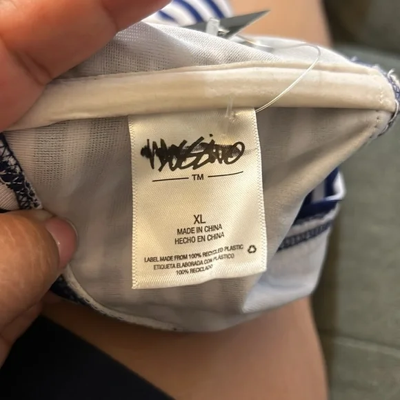 NWT Mossimo navy striped swimtop only - Picture 7 of 9